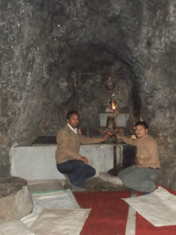 Vashist Gufa