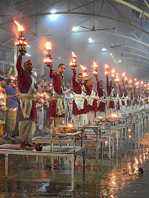 Triveni Ghat Aarti